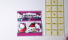 Load image into Gallery viewer, HELLO KITTY - HELLO KITTY PVC PIN SET