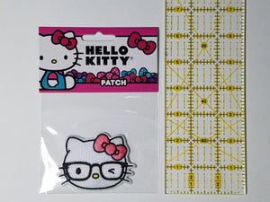 HELLO KITTY - HELLO KITTY WITH EYEGLASSES PATCH